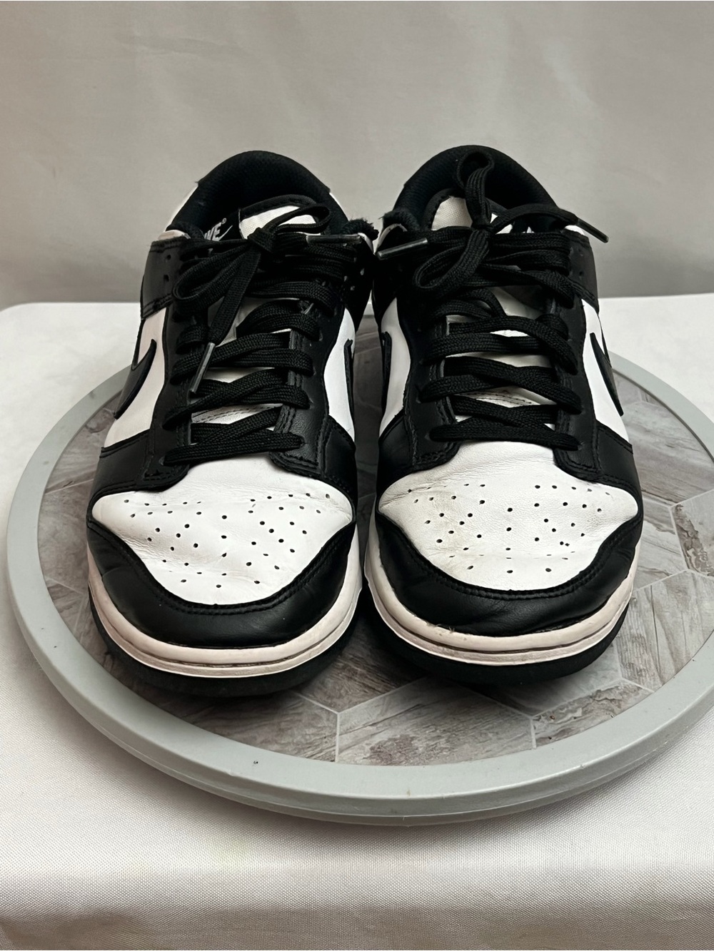 Nike Dunk Low Retro Black White Panda Sneakers Men’s 8 Women’s 9.5 DD1503-101